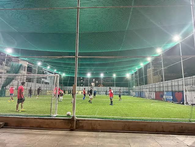 Golden Leg | Bengaluru | TurfBooking